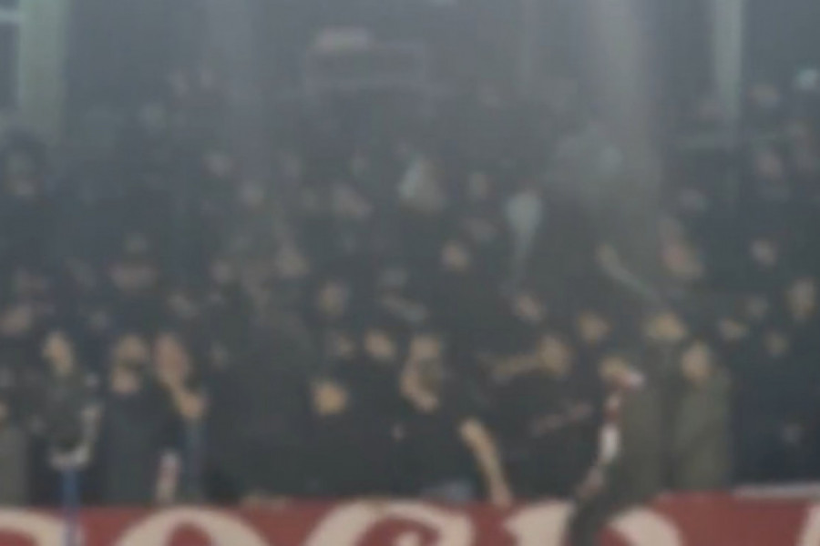 INCIDENT NAKON VEČITOG DERBIJA: Sukob policije i navijača na Novom Beogradu! (VIDEO)