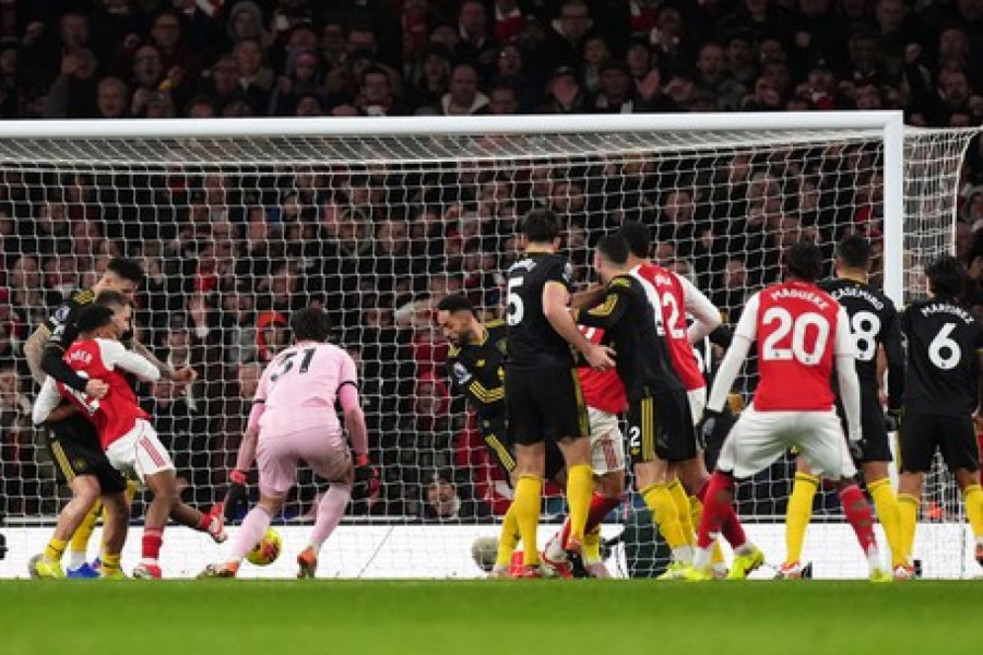 MUK U LONDONU: Veliki Junajted srušio Arsenal!