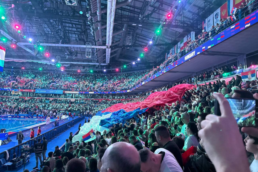 ZVIŽDUCI SA TRIBINA: Ovako je Arena reagovala na pomen Hrvatske posle finala EP! (VIDEO)