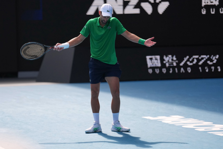 NOVAKOVA SERIJA GREŠAKA: Italijan u Melburnu drži teniski čas!