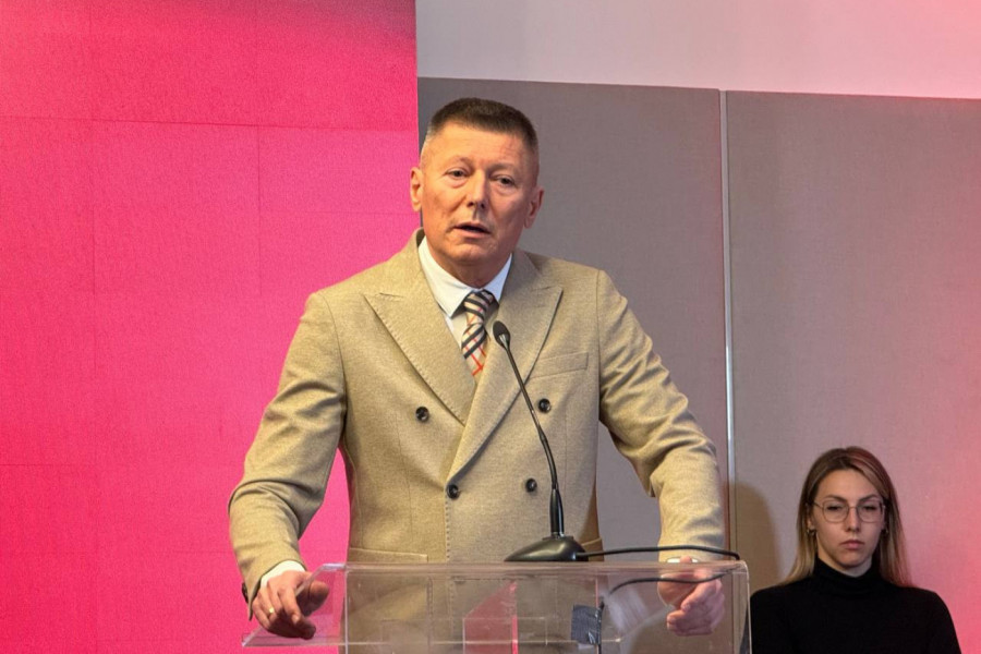 PRVO OBRAĆANJE NOVOG PREDSEDNIKA SAS: Slobodan Branković se prvo našalio, pa otkrio planove za srpsku atletiku! (VIDEO)