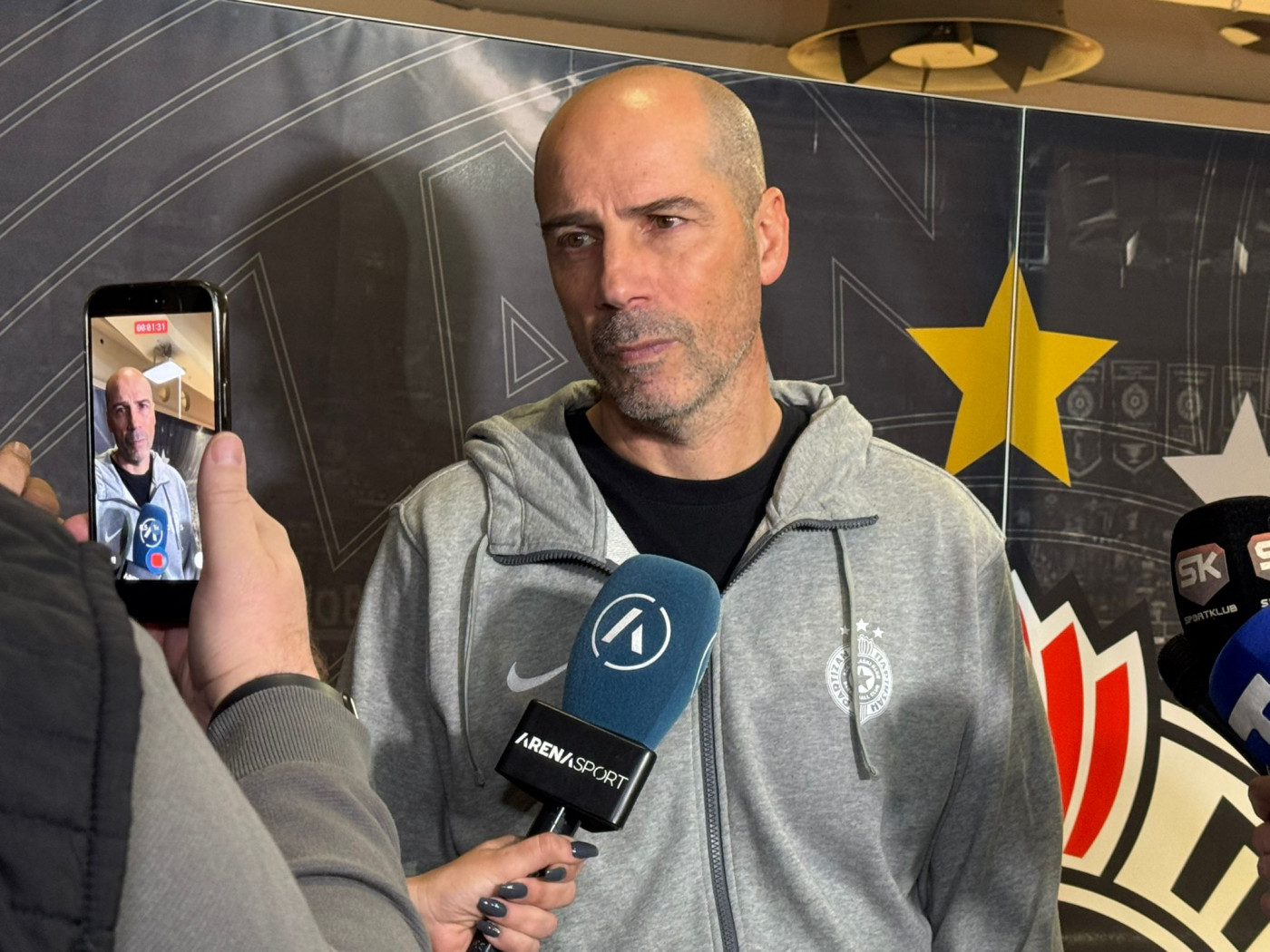 Đoan Penjaroja pred medijima uoči meča s Olimpijom u Milanu