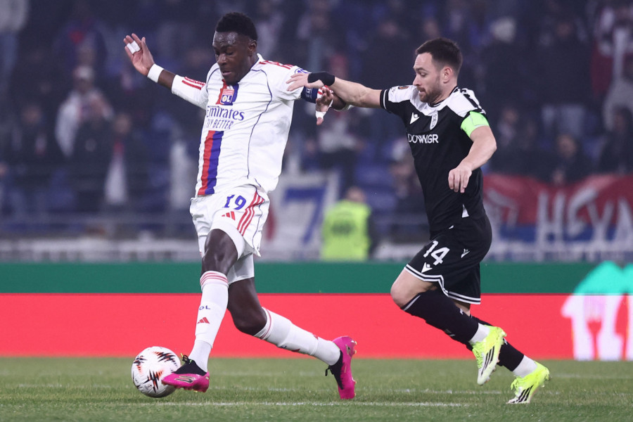 GOL KOJI JE RASPLAKAO EVROPU: PAOK prvo poveo u Lionu, strelac odbio da slavi i podigao ruke ka nebu! (VIDEO)