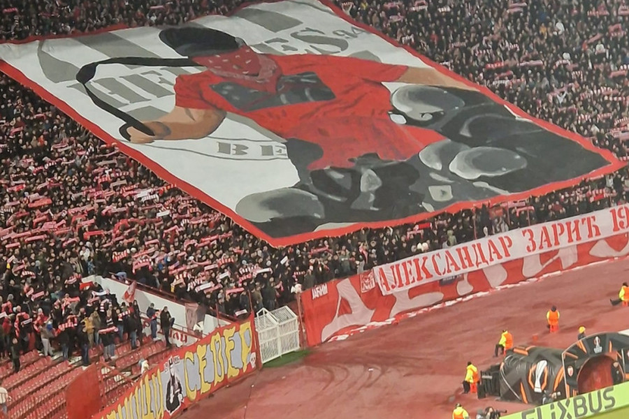 HEROJI NE UMIRU: Spektakularna "šetalica" na Severu, delije moćnom porukom odale počast preminulom drugu! (FOTO)