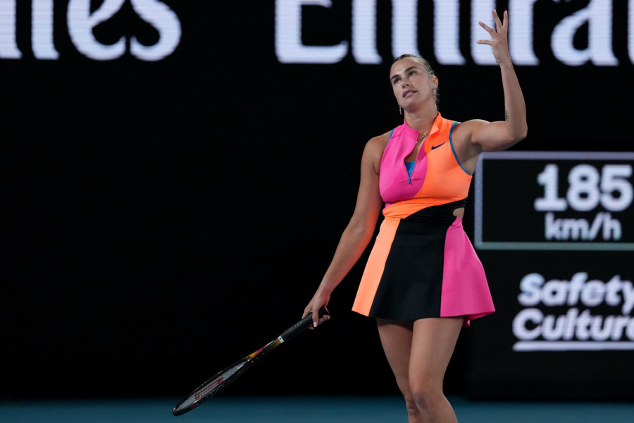 SABALENKA JE NEUNIŠTIVA: Arina brejkom do drugog seta