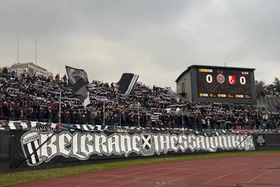 POTRESNE SCENE U HUMSKOJ: Ceo stadion je zanemeo pred početak utakmice zbog braće