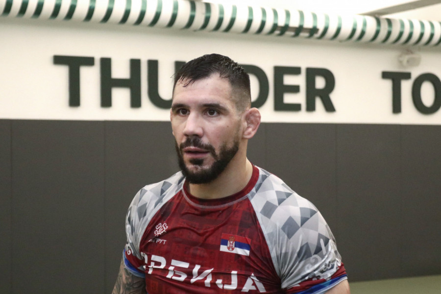 UŽIVAJU NA TAJLANDU! Janičić i Rakić ovako provode slobodno vreme, S NJIMA JE I SRBIN KOJI OBOŽAVA PESMU "ĐURĐEVDAN" (FOTO)