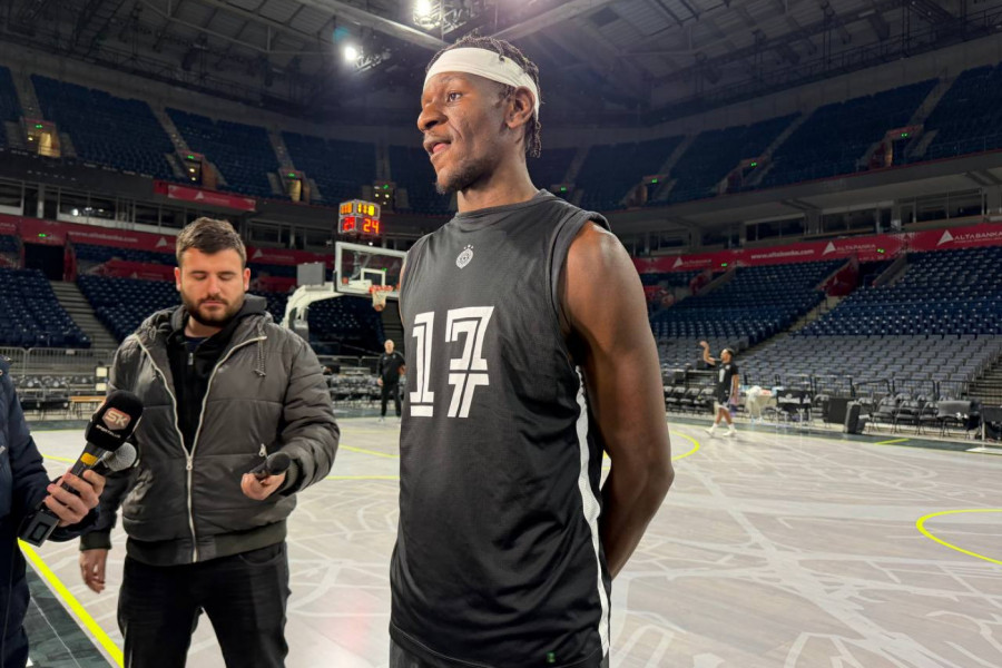 BONGA PRESEKAO TIŠINU POSLE TEL AVIVA: Partizanov univerzalac poslao jasnu poruku pred Panatinaikos! (VIDEO)