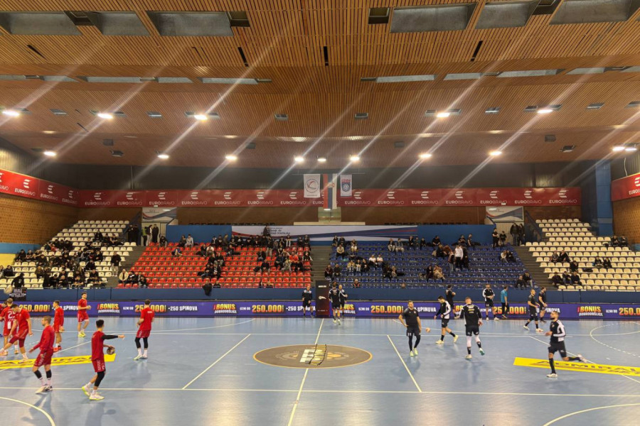 RUKOMETNI SPEKTAKL U BEOGRADU: Večiti derbi na Banjici, Partizan sa dva trofeja čeka ranjenu Zvezdu!