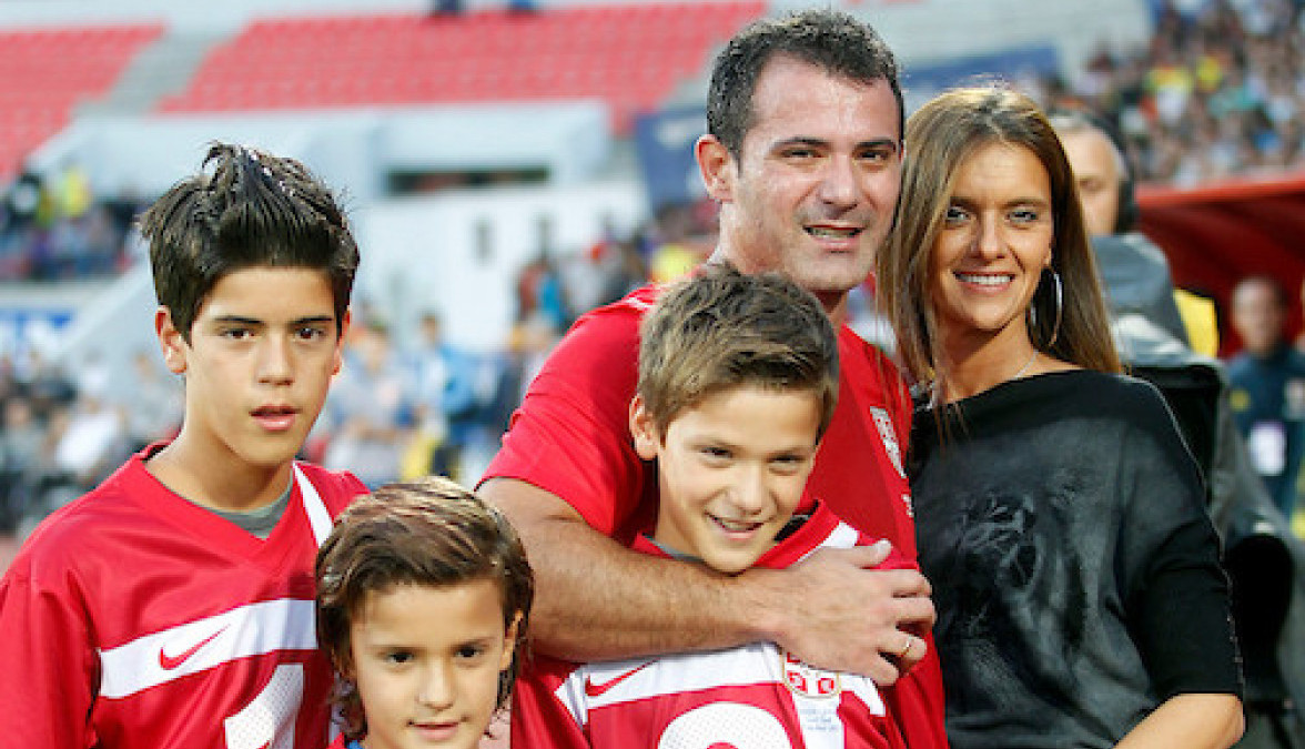 DEJAN STANKOVIĆ - PORTRET JEDNE EPOHE: Zvezdin mister o „osamnaestici“, suzama sa Murinjom i trofejima koji imaju imena! (FOTO)