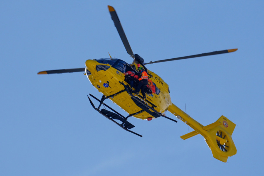 SKIJAŠICU SPASAVALI HELIKOPTEROM: Novi strahovit pad, jel treba neko da pogine da se nešto preduzme?!