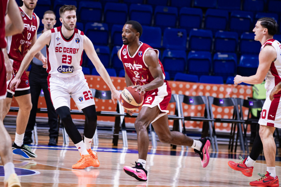 HAOS NA JADRANU: Sudije kažnjene zbog grešaka na utakmici SC Derbi - FMP!