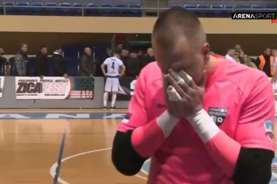 SUZE U PROGRAMU UŽIVO: Emotivne scene u Smederevu - golman ronio krokodilske suze! (VIDEO)