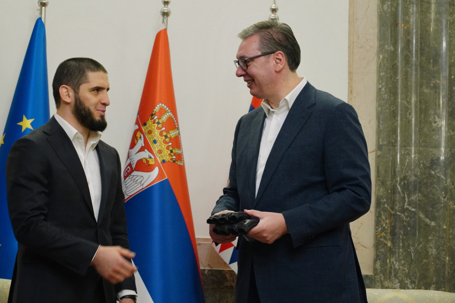 U SVAKOJ SU ČORBI MIROĐIJA: Hrvatski mediji u čudu! Zašto su se sastali predsednik Vučić i Islam Mahačev? (FOTO)