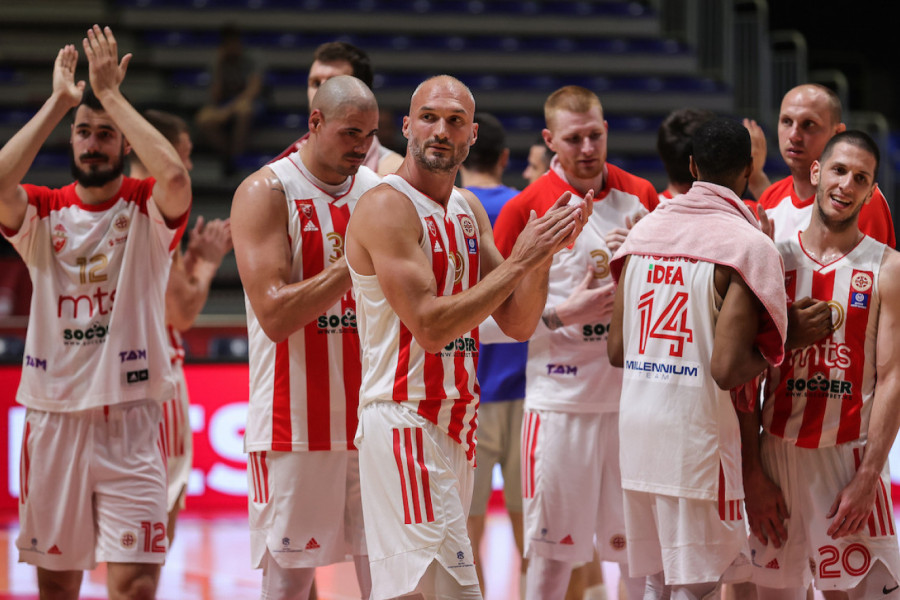 BIVŠI IGRAČ ZVEZDE POLUDEO NA SUDIJE: "Držite se solarijuma i ostanite tamo"