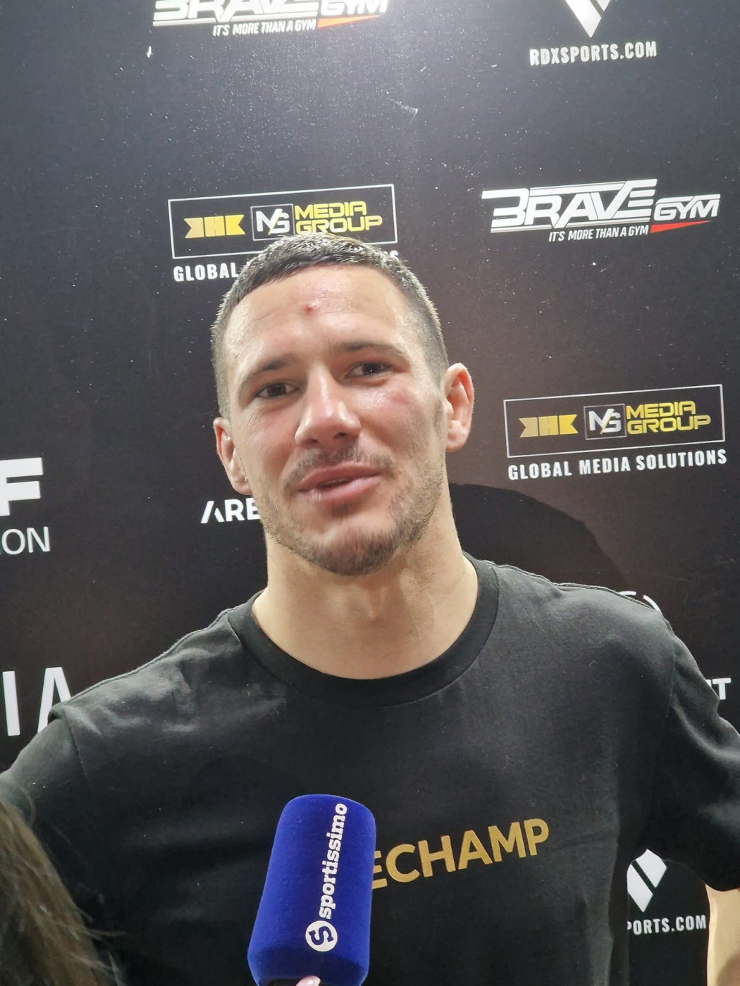Borislav Nikolić na otvorenom MMA treningu u Pančevu