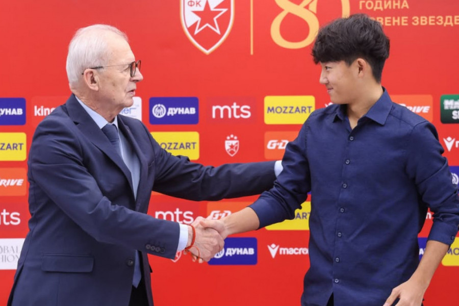 AZIJSKA GOL MAŠINA: Vezni fudbaler iz Kine stigao na Marakanu! (FOTO-GALERIJA)