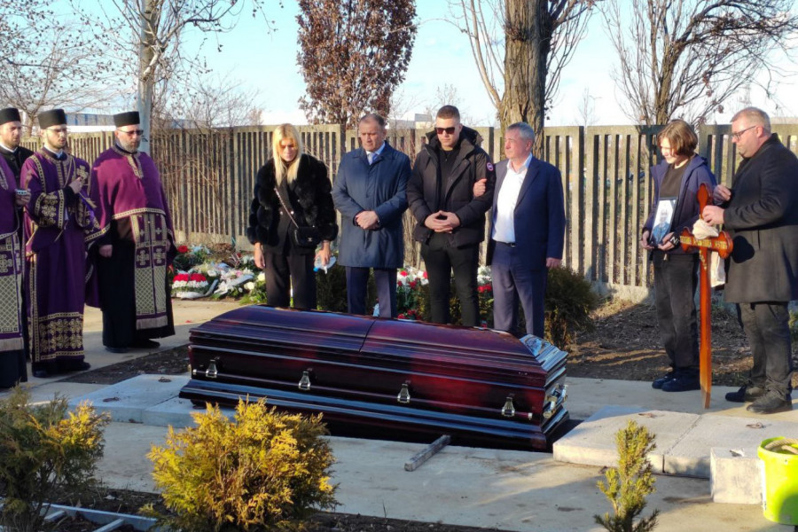 I KAMEN ĆE ZAPLAKATI:  Sin Tatjane Ječmenice se vraća na teren posle njene smrti!