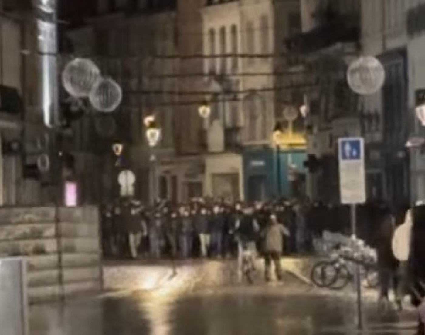 Korteo delija u Lilu!