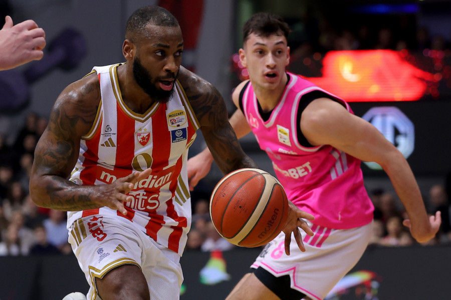 MEGA POVELA, ZVEZDA SE EKSPRENO VRATILA! Gledamo sjajnu utakmicu