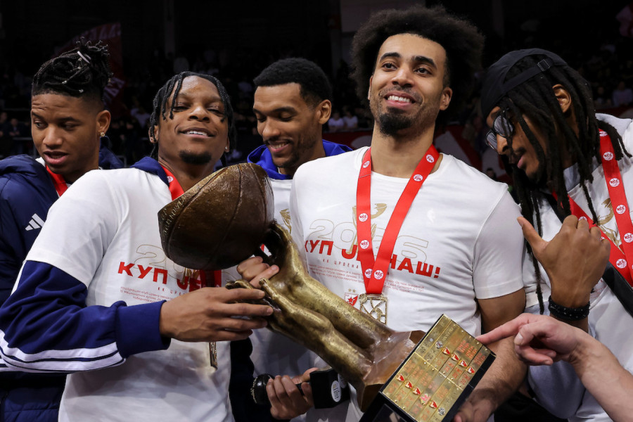 PRELEPE SCENE U NIŠU: Džordan Nvora poklonio medalju, evo i kome!