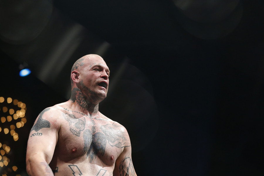 NE MOŽE DA IM OPROSTI BOMBARDOVANJE SRBIJE: Amerikanac se odrekao SAD, a sad želi samo jedno (VIDEO)