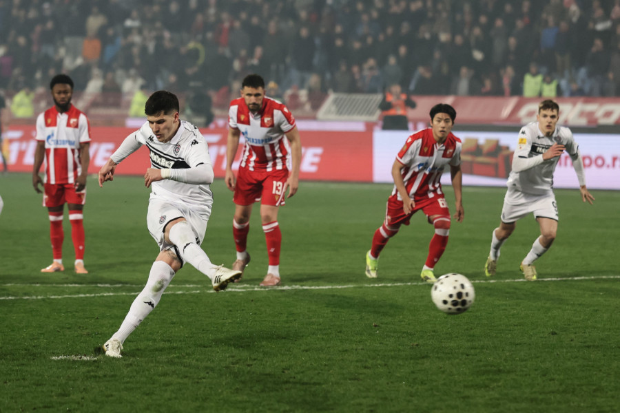 ZVANIČNO - MESINA PRESEKAO: Evo da li je Partizan oštećen protiv Zvezde u večitom derbiju! (VIDEO)