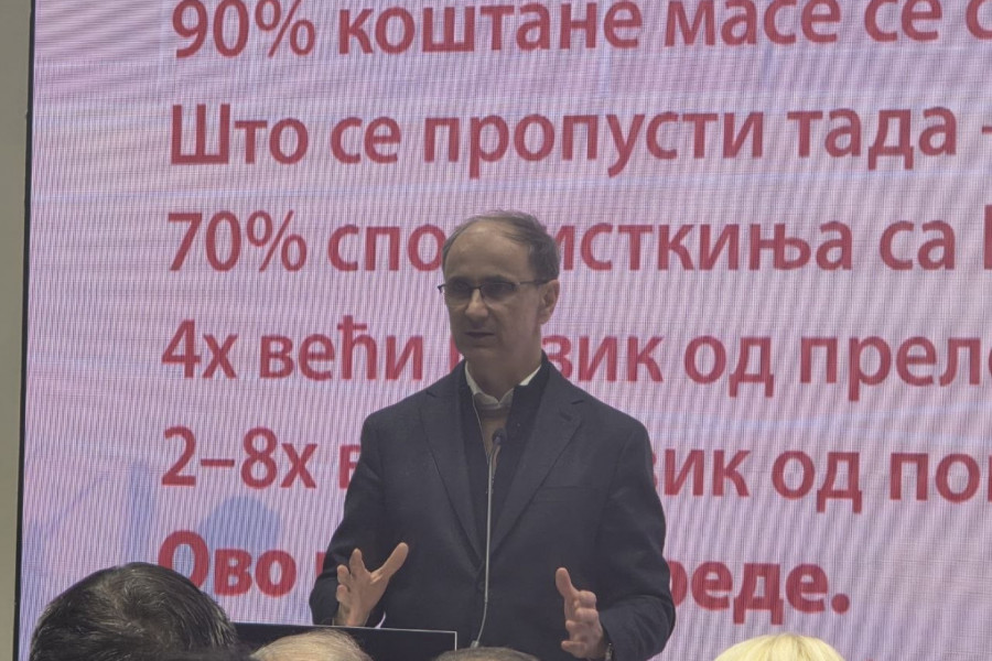 PREMIJER MACUT DRŽAO PREDAVANJE: Kvalitet sportskog života  mora da bude na visokom nivou (VIDEO)