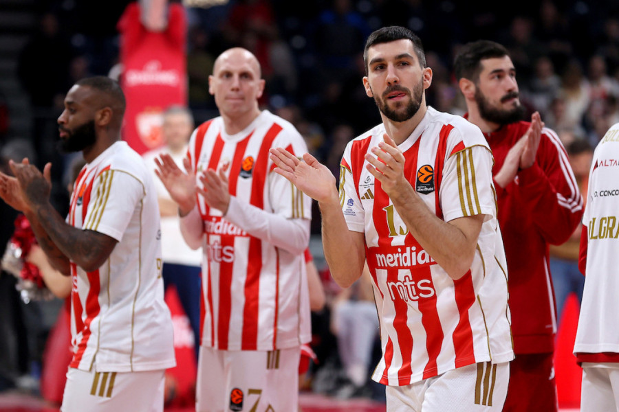 ZVEZDA - EFES: Crveno-beli na krilima niškog trofeja idu po novu evroligašku pobedu!