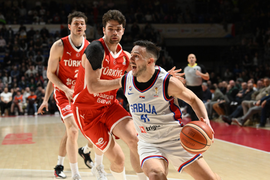 "ORLOVI" ZAKOMPLIKOVALI PUT NA SP: Evo kako izgleda tabela nakon poraza Srbije od Turske!