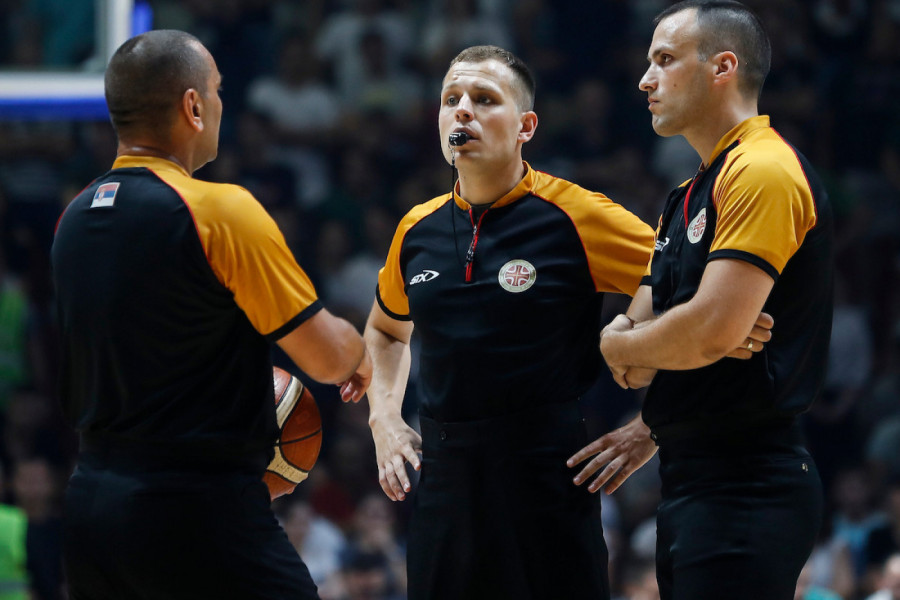 SRBI U PAKLU BLISKOG ISTOKA: Naši arbitri u velikom problemu zbog rata koji bukti!