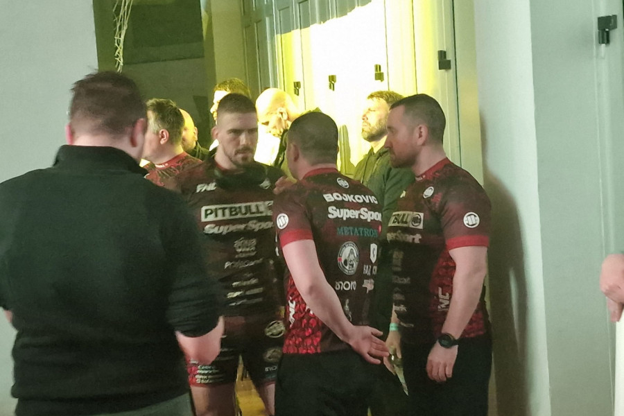 SLEDI MEČ MARKA BOJKOVIĆA: FNC spektakl se primakao kraju - a sad ono zbog čega smo svi tu večeras! (VIDEO)