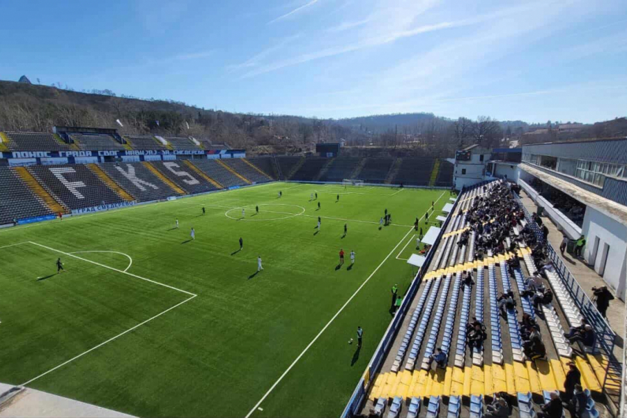 PRELEP GEST EKIPE KRAJ DUNAVA: Smederevo čestitalo Ipsviču ulazak u Premijer ligu, pa se prisetilo starih vremena! (FOTO)