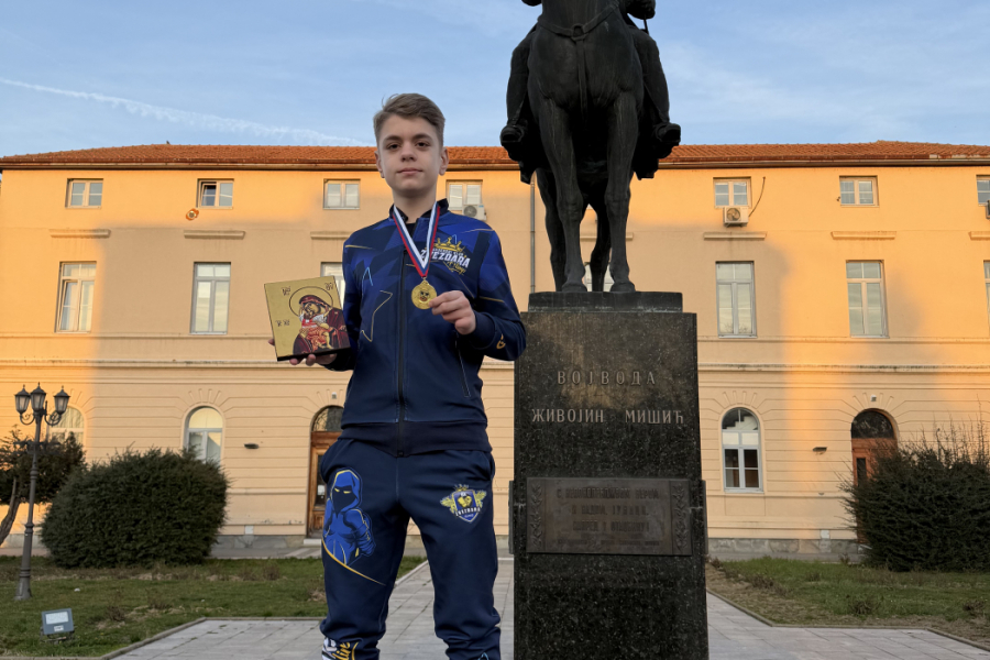 ZVEZDARA IMA ŠAMPIONA: Konstantin Došljak pokorio Beograd! (FOTO)