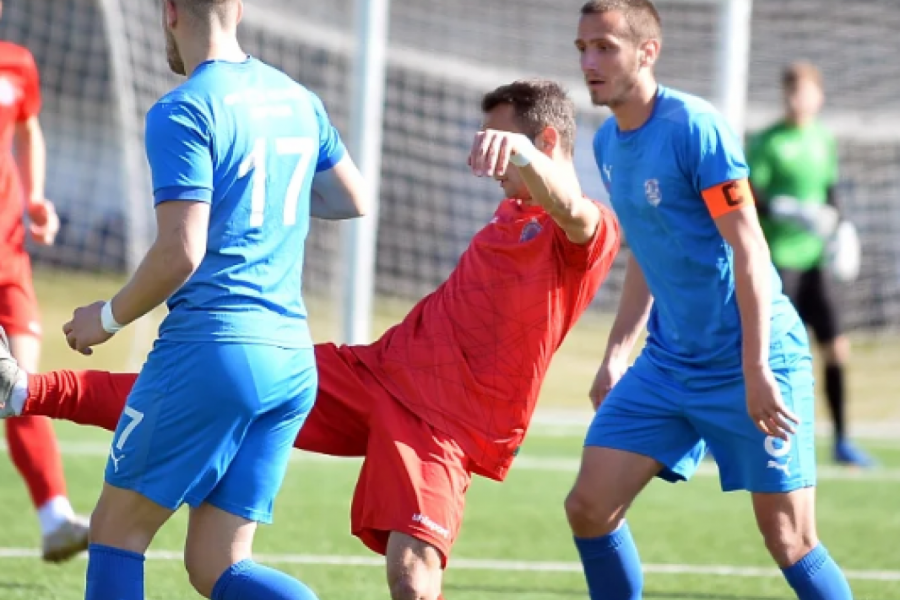 DOMAĆIN SE SPASOA PRED FAJRONT: Jovanović sačuvao bod