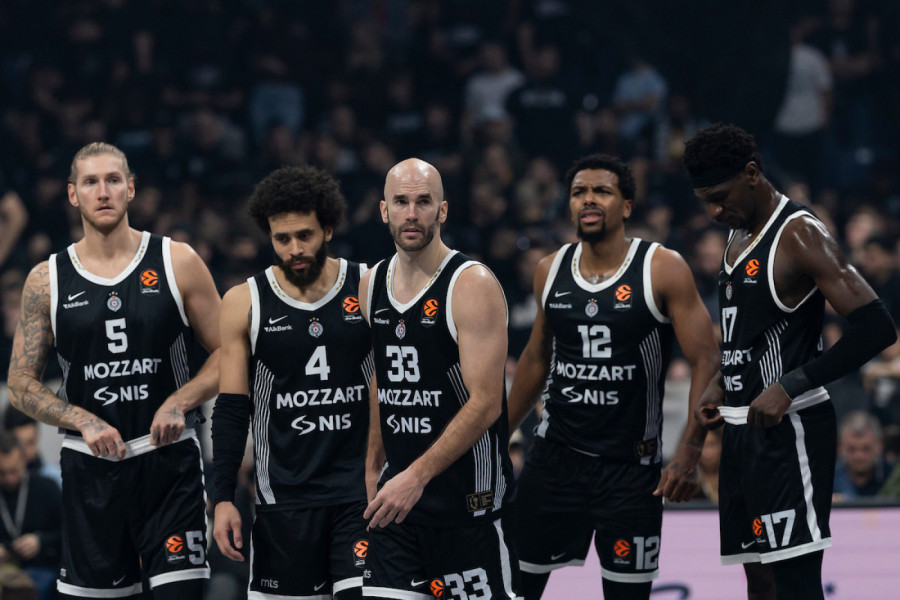 SKANDAL! Pomerena utakmica Partizana u Evroligi - CRNO-BELE NIKO NIJE PITAO!