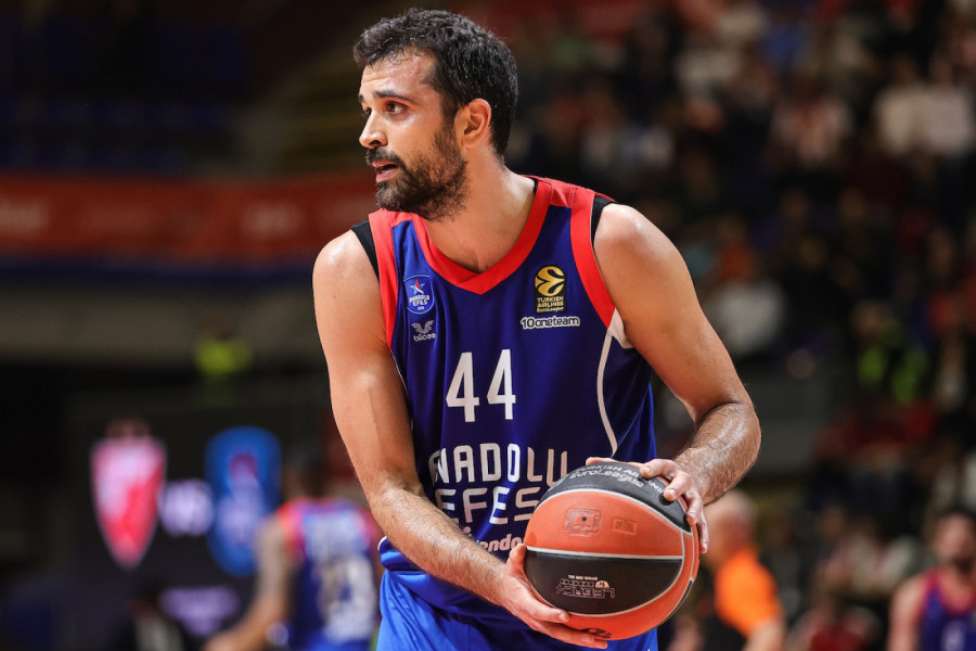 PARTIZANU TREBA SKINUTI KAPU! Proslavljeni košarkaš iskreno o fenomenu crno-brlih: "To što oni rade je nezamislivo"