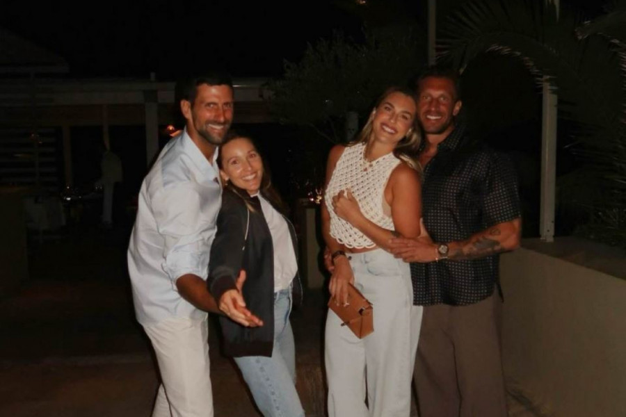 JELENA I ĐOKOVIĆ MEĐU PRVIMA ČESTITALI! Evo šta su poručili Sabalenki nakon veridbe sa milionerom