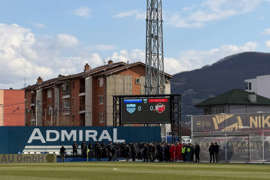 SPEKTAKL U NOVOM PAZARU: Stanković opet šokirao postavom - tri štopera nisu jedino iznenađenje! (FOTO)