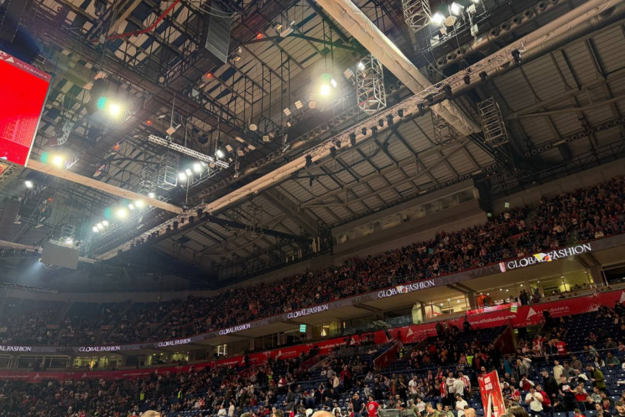 PAKLENO: Evo kako su delije dočekale igrače Bajerna! (VIDEO)