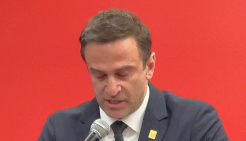 BIO JE LIDER I VIZIONAR: Predsednik Evropske odbojkaške zajednice se poslednji put oprostio od Aleksandra Boričića (VIDEO)