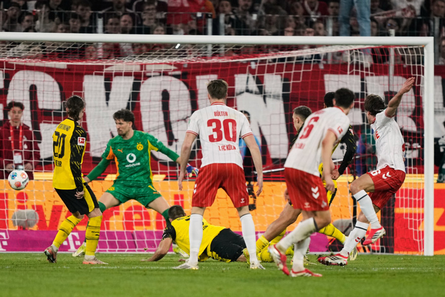 "MILIONERI" SE PROVUKLI U KELNU: Dortmund prosuo dominaciju, pa strepeo protiv desetkovanog Kelna!