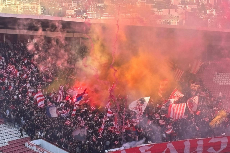 SPEKTAKL NA MARAKANI: Pogledajte kako su delije obeležile 81. rođendan Crvene zvezde! (VIDEO)