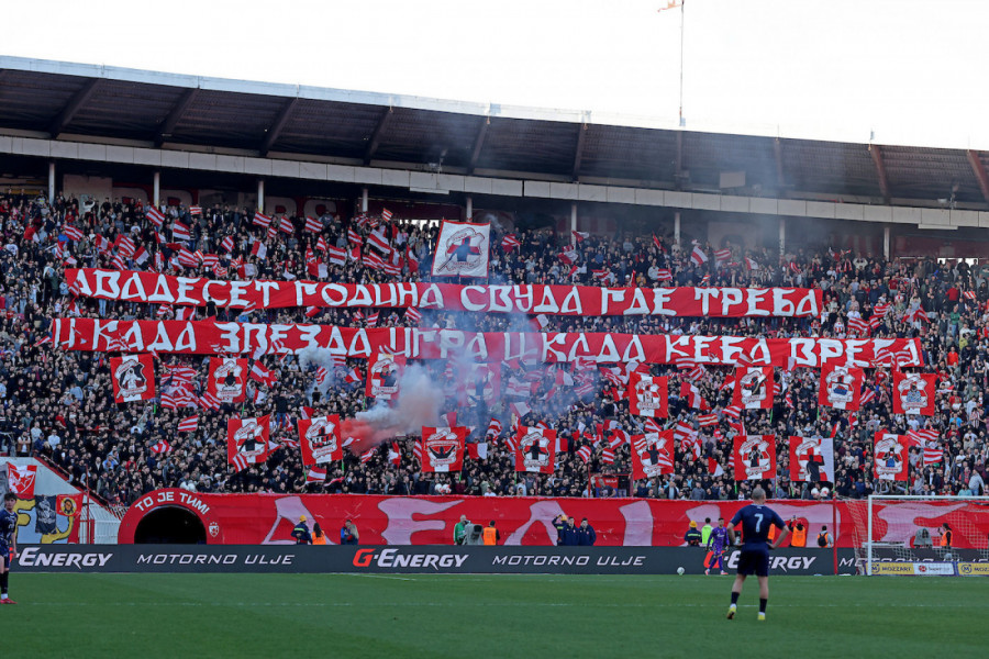 "I KAD ZVEZDA IGRA I KAD KEBA VREBA": Transparent delija koji će baš da odjekne! (VIDEO)