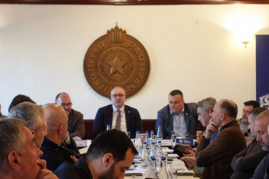 ŠOK U HUMSKOJ: Sednica JSD Partizan održana bez predstavnika FK i KK!