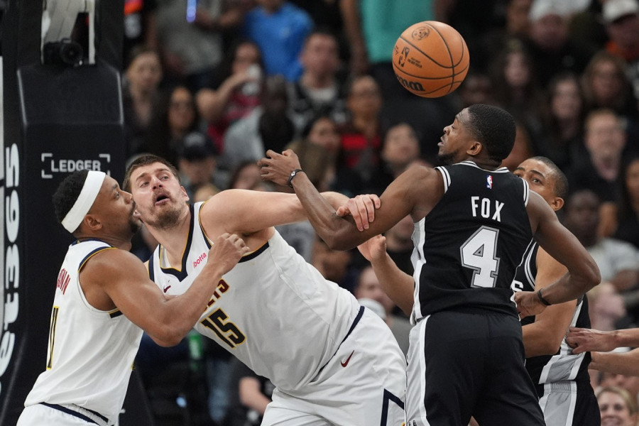 PAZI, DENVER GAZI! Nagetsi gubili 20 razlike, Jokić posle novim tripl-dablom srušio najbolji tim u 2026. godini! (VIDEO)