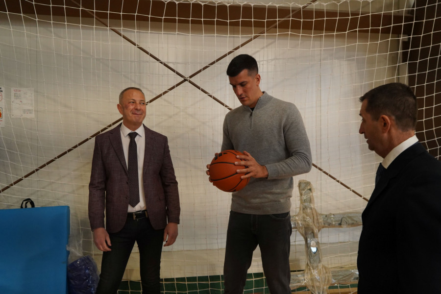 MARKO KEŠELJ POSETIO KNJAŽEVAC:  Cilj je da deca budu u sportu!