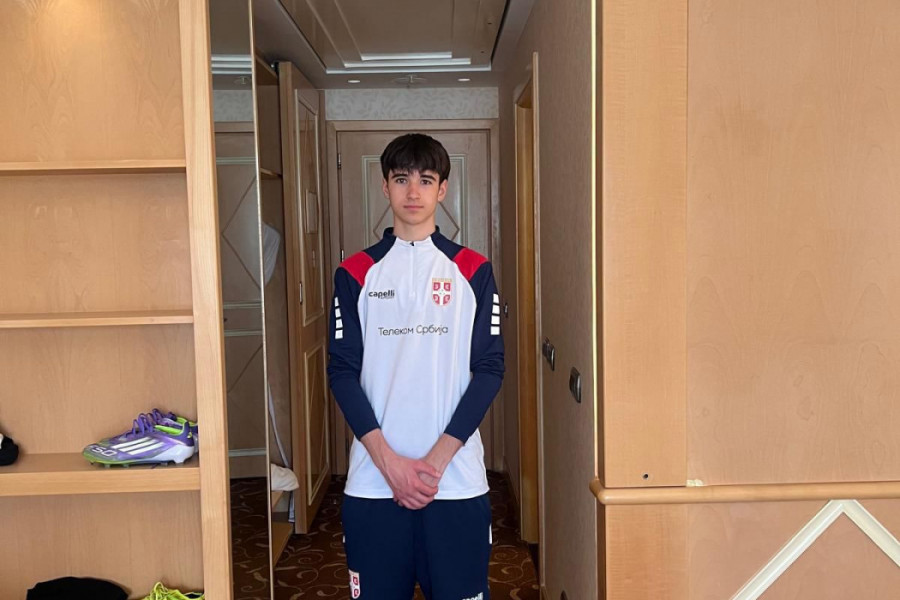 DAROVITI VEZISTA AUGSBURGA OSTVARIO DEČAČKI SAN: Miloš Ljuca debitovao za Srbiju!