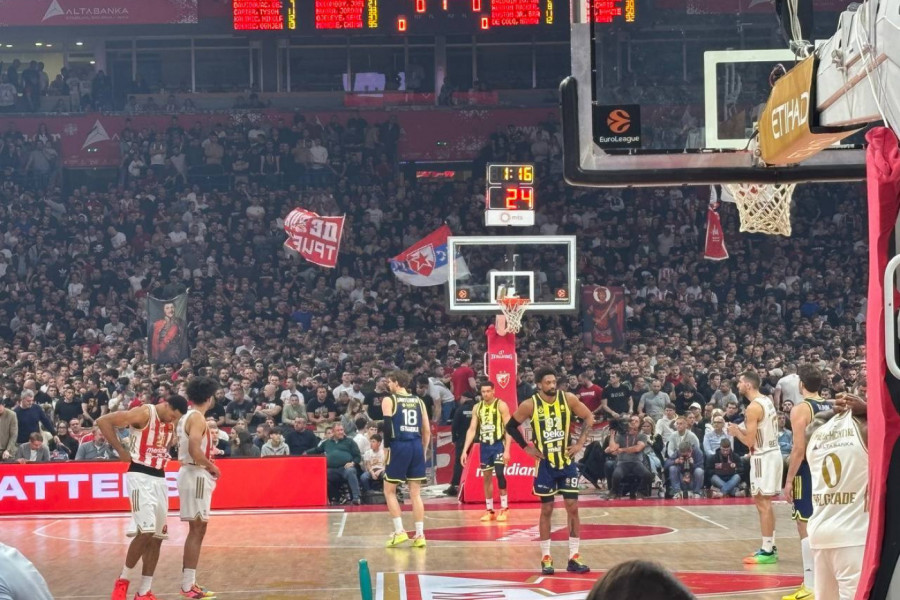 NIJE SVE TAKO BAJNO: Zvezda pobedila Fener, ali OVO će zabrinuti svakog njenog navijača!