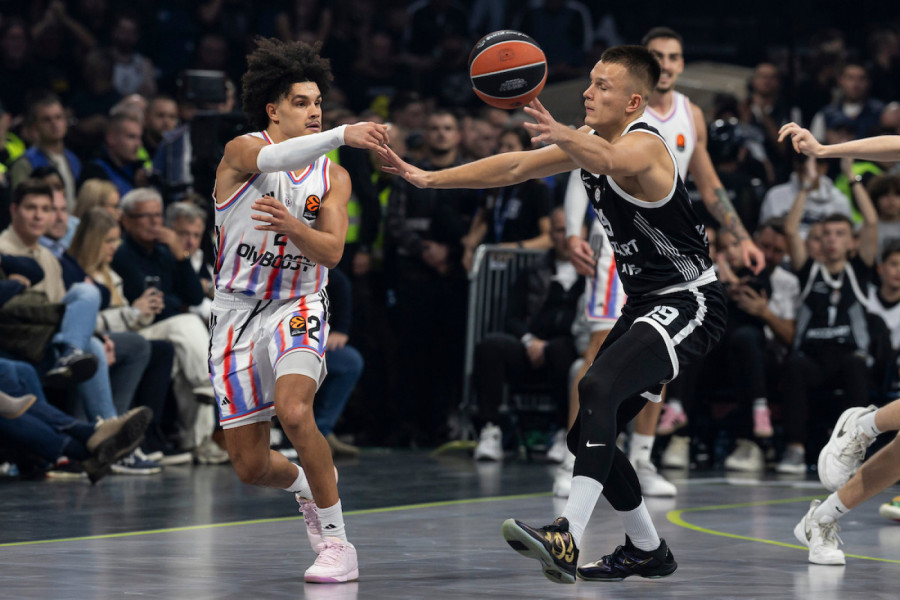 VESTI KOJE RADUJU GROBARE: Pariz doživeo šokantan poraz pred dolazak Partizana!